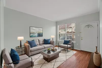 13 Reins Ct, Franklin Township, NJ 08873 - Photo 3