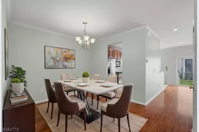 13 Reins Ct, Franklin Township, NJ 08873 - Photo 7