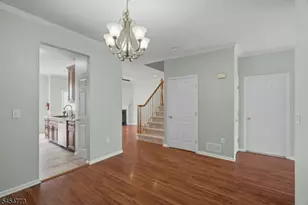 13 Reins Ct, Franklin Township, NJ 08873 - Photo 9