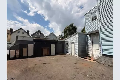 190 Taylor St, Orange, NJ 07050 - Photo 3