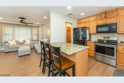 115 New York Ave, Jefferson Township, NJ 07849 - Photo 9