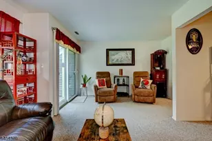 20E Quincy Ln, West Milford, NJ 07480 - Photo 9