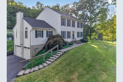 7 Ike Williams Rd, Hampton Township, NJ 07860 - Photo 5