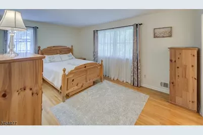 548 Garretson Rd, Bridgewater, NJ 08807 - Photo 15