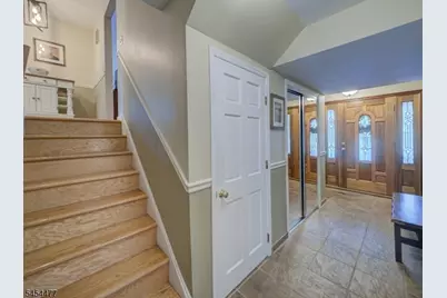 548 Garretson Rd, Bridgewater, NJ 08807 - Photo 5