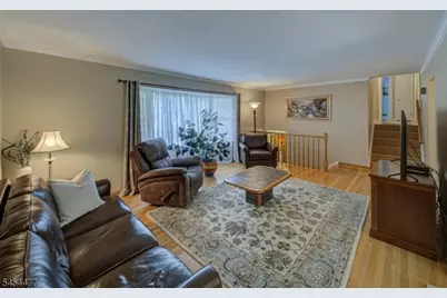 548 Garretson Rd, Bridgewater, NJ 08807 - Photo 7
