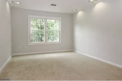 29 Timber Dr #69, Clifton, NJ 07014 - Photo 15
