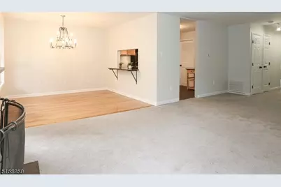 29 Timber Dr #69, Clifton, NJ 07014 - Photo 5