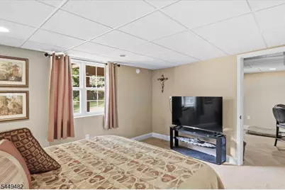 153 Rock Rd, Wayne Twp., NJ 07470 - Photo 33