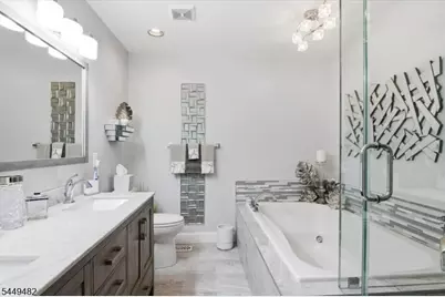 153 Rock Rd, Wayne Twp., NJ 07470 - Photo 21