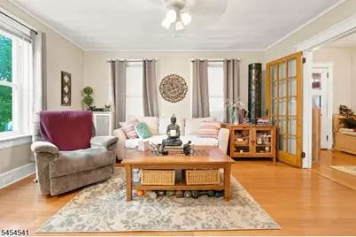 260 W Franklin St, Bound Brook, NJ 08805 - Photo 5