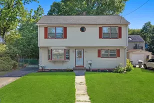 150 Barbara Dr, North Plainfield, NJ 07062 - Photo 1