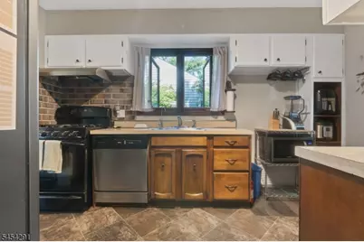 150 Barbara Dr, North Plainfield, NJ 07062 - Photo 15