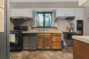 150 Barbara Dr, North Plainfield, NJ 07062 - Photo 15