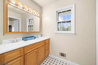 370 Harlingen Rd, Montgomery Township, NJ 08502 - Photo 35