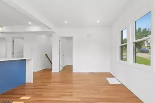 7 Franklin Ave, Montclair, NJ 07042 - Photo 9