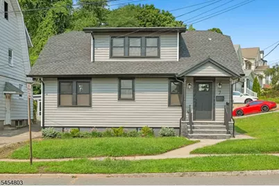 7 Franklin Ave, Montclair, NJ 07042 - Photo 3