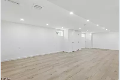 7 Franklin Ave, Montclair, NJ 07042 - Photo 35