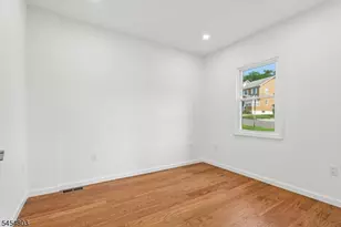 7 Franklin Ave, Montclair, NJ 07042 - Photo 25
