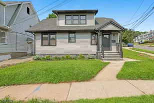 7 Franklin Ave, Montclair, NJ 07042 - Photo 1