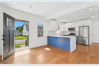 7 Franklin Ave, Montclair, NJ 07042 - Photo 7