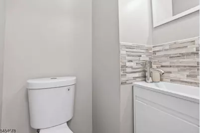 170 Hillside Ter, Irvington, NJ 07111 - Photo 15