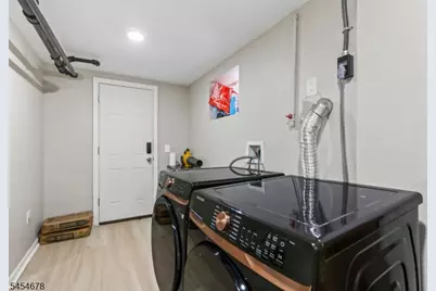 170 Hillside Ter, Irvington, NJ 07111 - Photo 17