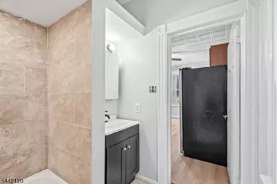 279 N 4th St, Paterson, NJ 07522 - Photo 15