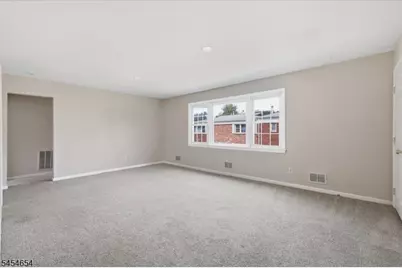 14 Dartmouth Ave #3B, Bridgewater, NJ 08807 - Photo 5