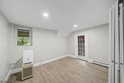 16 Foulton Ter, Vernon, NJ 07461 - Photo 9