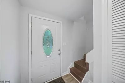 16 Foulton Ter, Vernon, NJ 07461 - Photo 3
