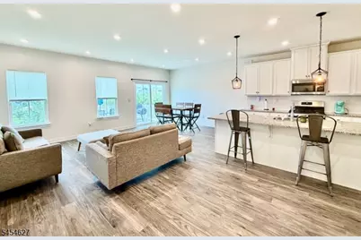 17 Sierra Pl, Sparta Township, NJ 07871 - Photo 5