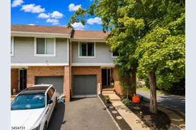 1 Mt Vernon Square, Verona Twp., NJ 07044 - Photo 1