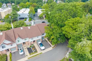 1 Mt Vernon Square, Verona Twp., NJ 07044 - Photo 31