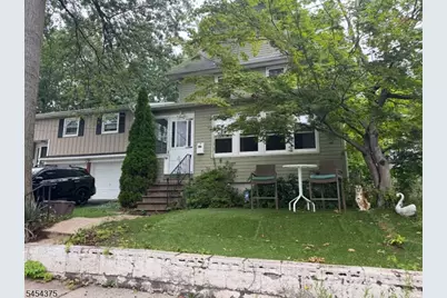 221 E 10th Ave, Roselle, NJ 07203 - Photo 1
