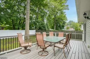 49 Country Club Ln, Springfield, NJ 07081 - Photo 31