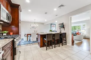 49 Country Club Ln, Springfield, NJ 07081 - Photo 13