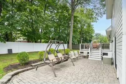49 Country Club Ln, Springfield, NJ 07081 - Photo 5