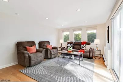 49 Country Club Ln, Springfield, NJ 07081 - Photo 19