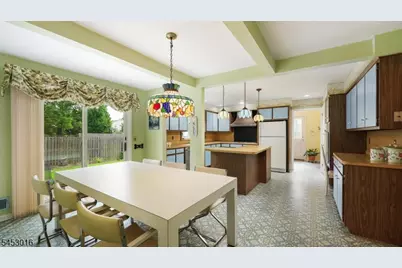 10 Canterbury Pl, Cranford Township, NJ 07016 - Photo 7