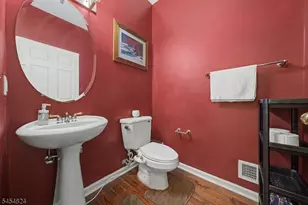 214 Levinberg Ln, Wayne Twp., NJ 07470 - Photo 11