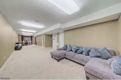 214 Levinberg Ln #214, Wayne Twp., NJ 07470 - Photo 21