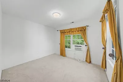 214 Levinberg Ln #214, Wayne Twp., NJ 07470 - Photo 13