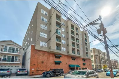 318 54th St #4G, West New York, NJ 07093 - Photo 1