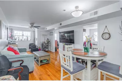 318 54th St #4G, West New York, NJ 07093 - Photo 3