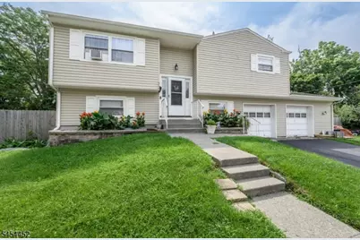 72 Lawrence Dr, Hackettstown, NJ 07840 - Photo 37