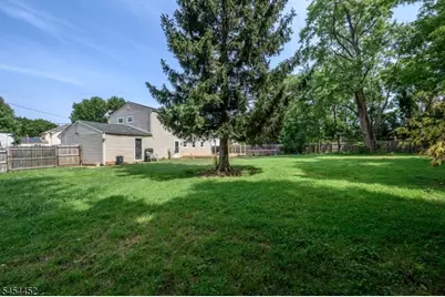 72 Lawrence Dr, Hackettstown, NJ 07840 - Photo 35