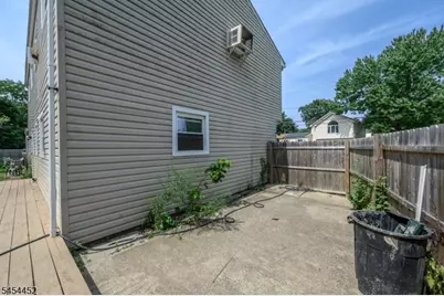 72 Lawrence Dr, Hackettstown, NJ 07840 - Photo 31