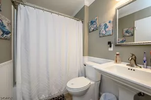 72 Lawrence Dr, Hackettstown, NJ 07840 - Photo 13