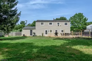 72 Lawrence Dr, Hackettstown, NJ 07840 - Photo 33